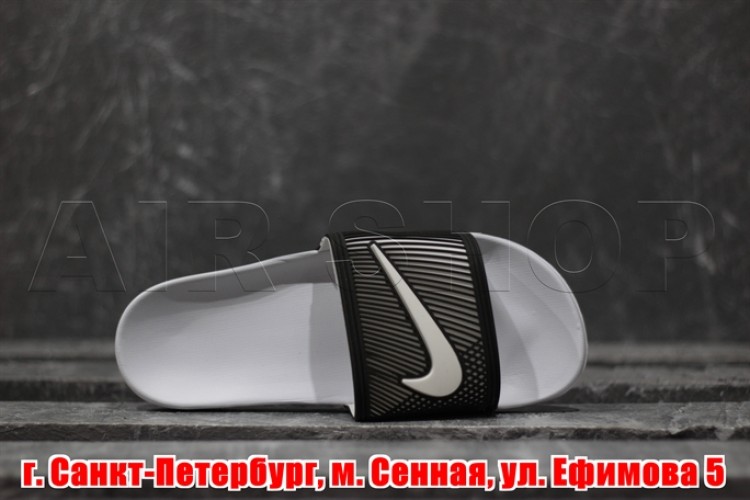 Nike Sandals white/ black