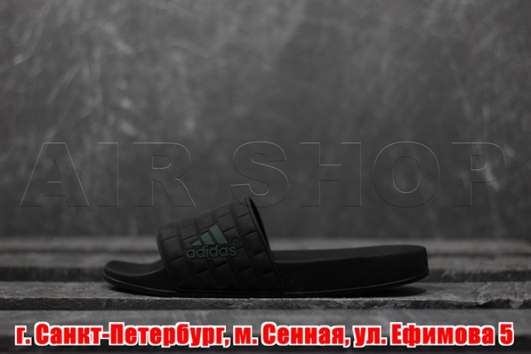 Adidas Sandals black/ dark green square